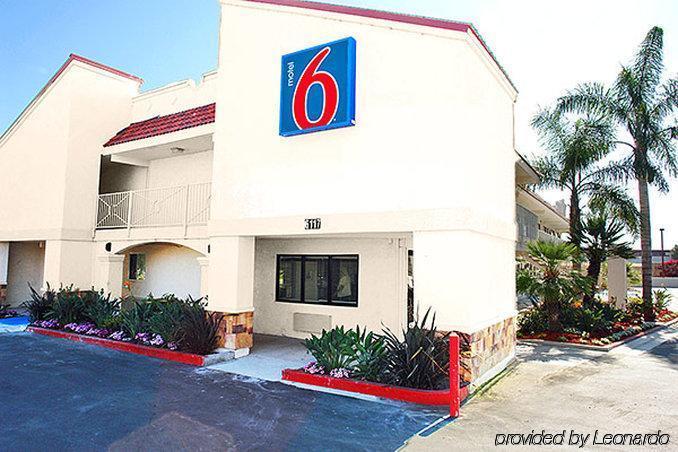 Motel 6-Carlsbad, Ca - East Near Legoland Exterior photo